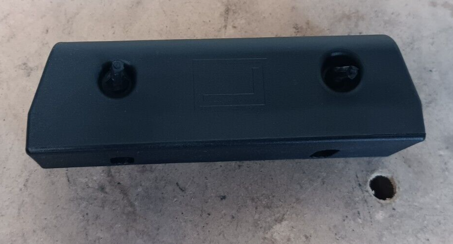 Genuine BMW F800 R S ST Left Pannier Mounting Block Pad  