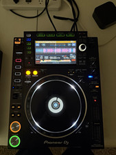 Pioneer DJ CDJ-2000NXS2 Digital DJ Turntable Black USB Pitch Master Tempo