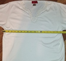 Women's White Knit Crop Pant Set Medium