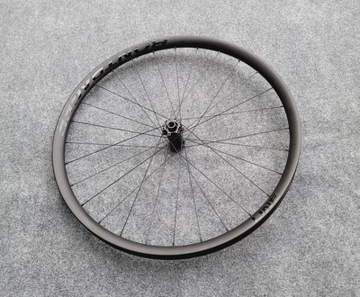 Bontrager Line Pro 30 Carbon 29” MTB Front Wheel TLR Boost 110 mm 15 mm  1040865