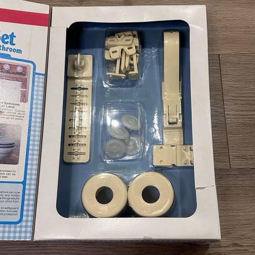 Vintage PLAYSKOOL 1986 Baby Guards Bathroom Set Original Box Retro Nostalgic NEW - Picture 3 of 8