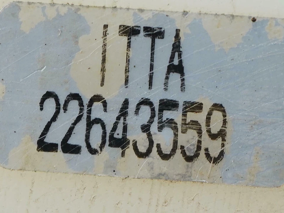 1995 - 1999 Chevrolet Cavalier Windshield Washer Reservoir Bottle Tank 22139355 - Image 4 of 4