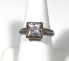 925 Sterling Silver Ring Size 8.5 CZs Square Size 8.5 4.20g