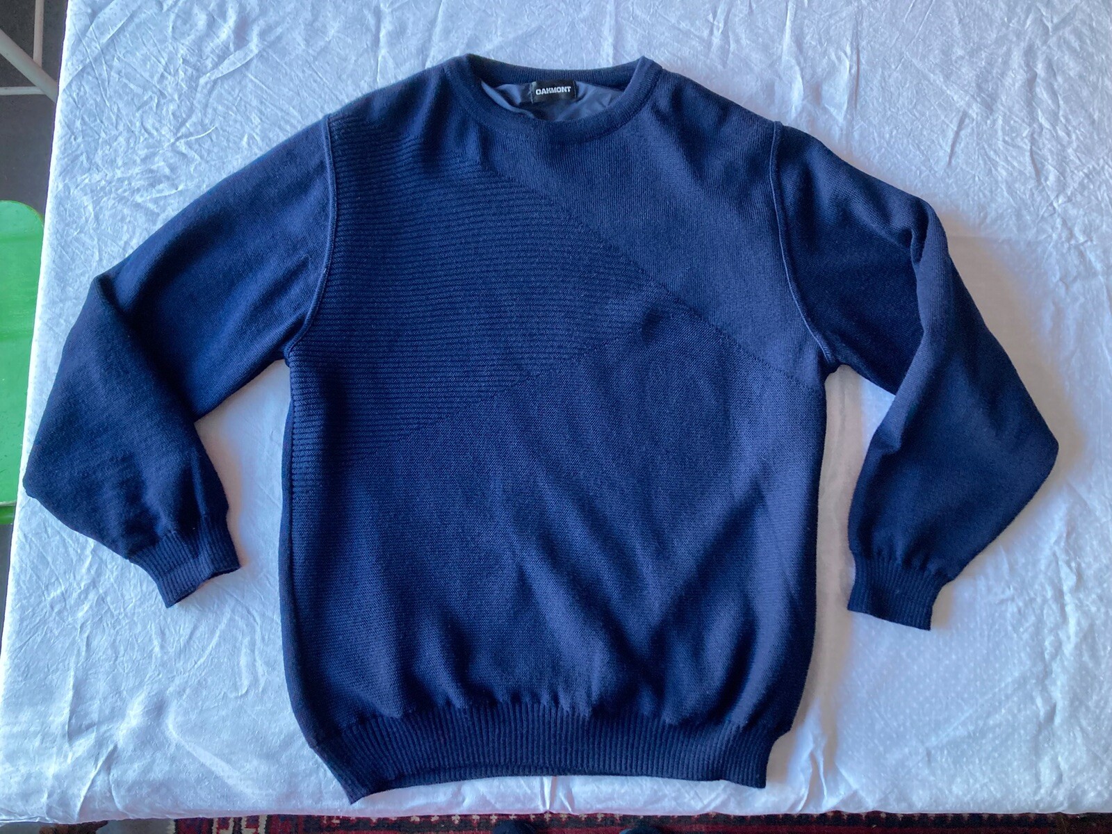 Picture 1 of 9