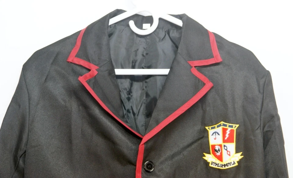 Conjunto de uniforme de disfraz de niña escolar para mujer grande - chaqueta, camisa, pantalones cortos, corbata, calcetín Foto 2 de 4