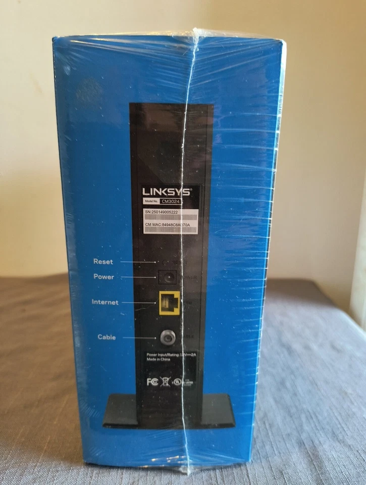 Linksys DOCSIS 3.0 24x8 Cable Modem CM3024 with Coax Cable New In Box - Image 4 of 4