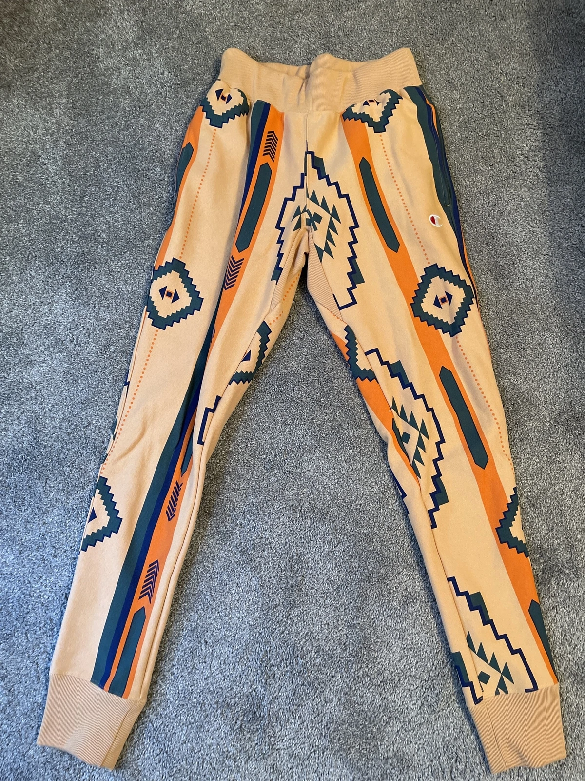 Champion UO Exclusive Geo Print Jogger Pant Mens Sz Small (BNWOT)