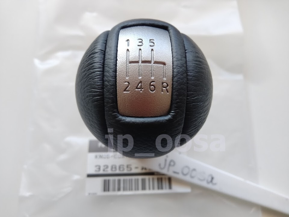 Nissan INFINITI Genuine G35 SKYLINE V35 BLACK LEATHER SHIFT