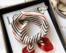 100% Mulberry Silk Scarf Women Flower Neckerchief  20'' Square Small Bandana C90