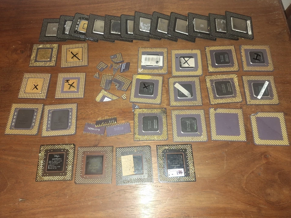 LOTTO CPU CERAMICHE 486 PENTIUM RECUPERO ORO GOLD SCRAP RECOVERY PROCESSOR LOT - Immagine 2 di 4