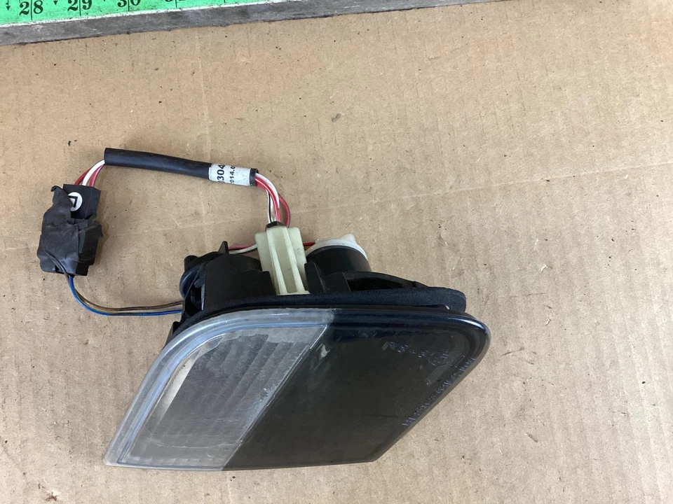 1999-2001 BMW 328i 328Ci E46 Rear Left Driver Inner Lid Mounted Tail Light OEM - Image 4 of 4