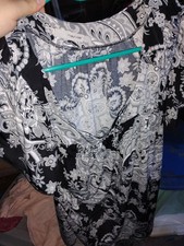 maurices size 0 floral paisley black and white polyester slinky 0x 1x 14-16w