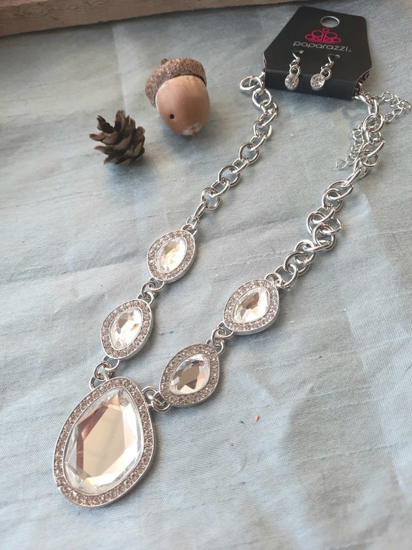 Faux Clear Crystal Necklace Set, Paparazzi Silvertone Jewelry Set