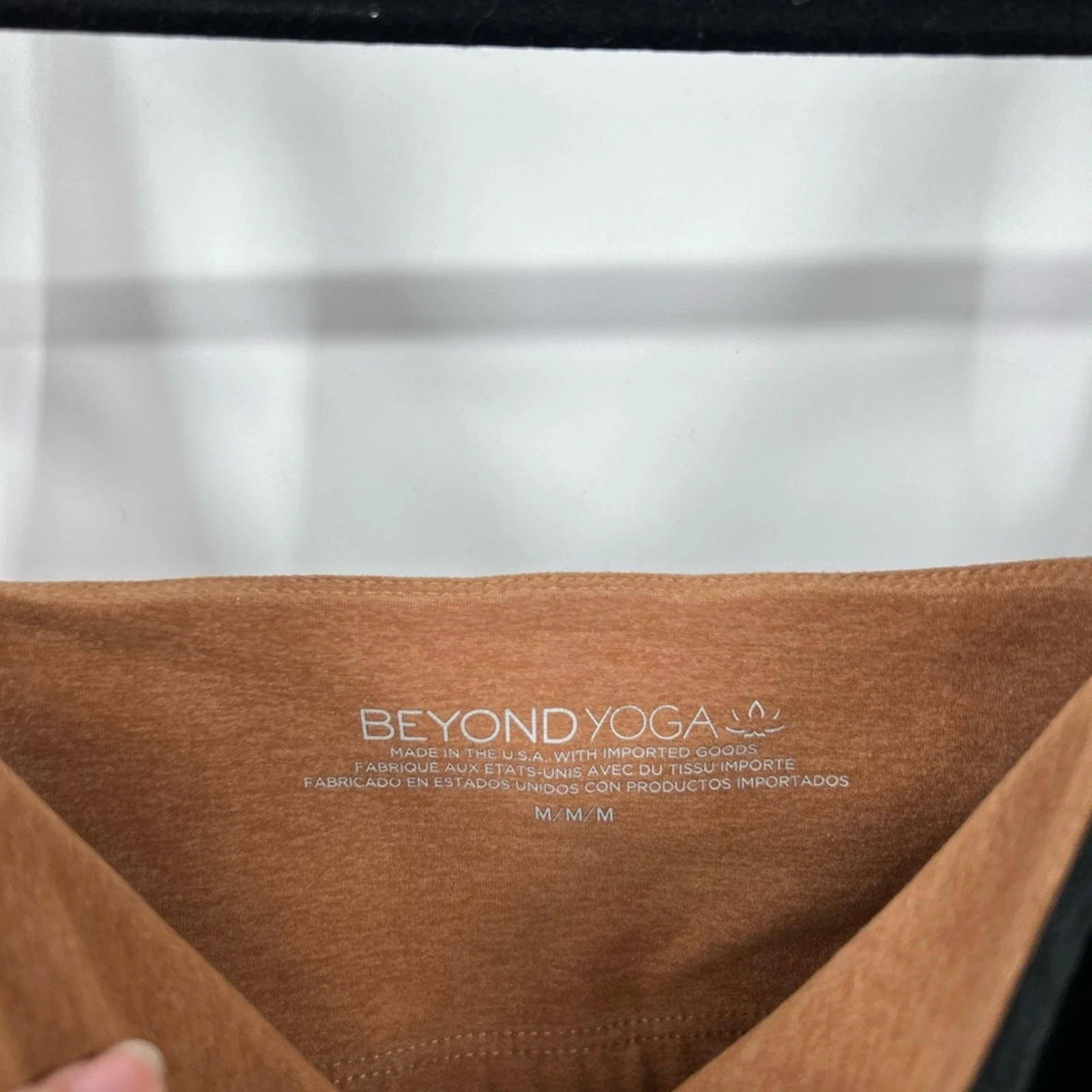 beyond-yoga spacedye vitality colorblock cropped tank-top