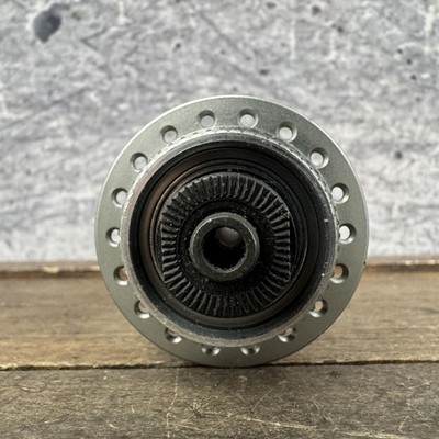 Vintage Shimano Deore LX HB-M585 Front Hub 32H Center Lock Disc
