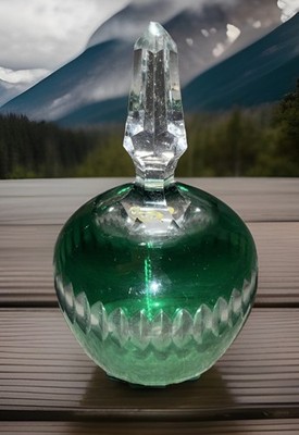 Vintage EMERALD KELLY GREEN Dinner Bell Cut-to-Clear 24% Lead Crystal Lus