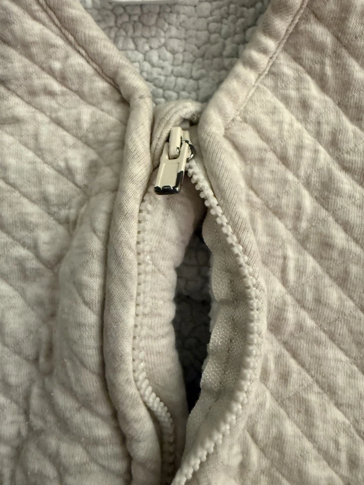 Hanna Andersson Baby Quilted Sleep Sack Size M (6-18 Months), Oatmeal Color - Image 4 of 4