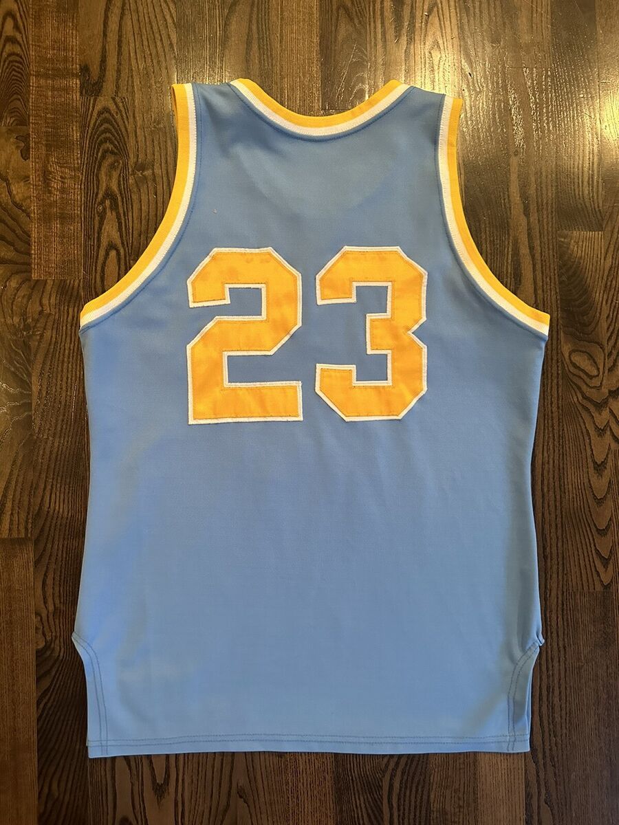 Vintage MacGregor Sand Knit #23 UCLA BRUINS Basketball Vintage MacGregor Sand Knit #23 UCLA BRUINS Basketball