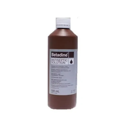 3 x BETADINE ANTISEPTIC SOLUTION 500ML = 1.5 LITRE - Picture 1 of 1