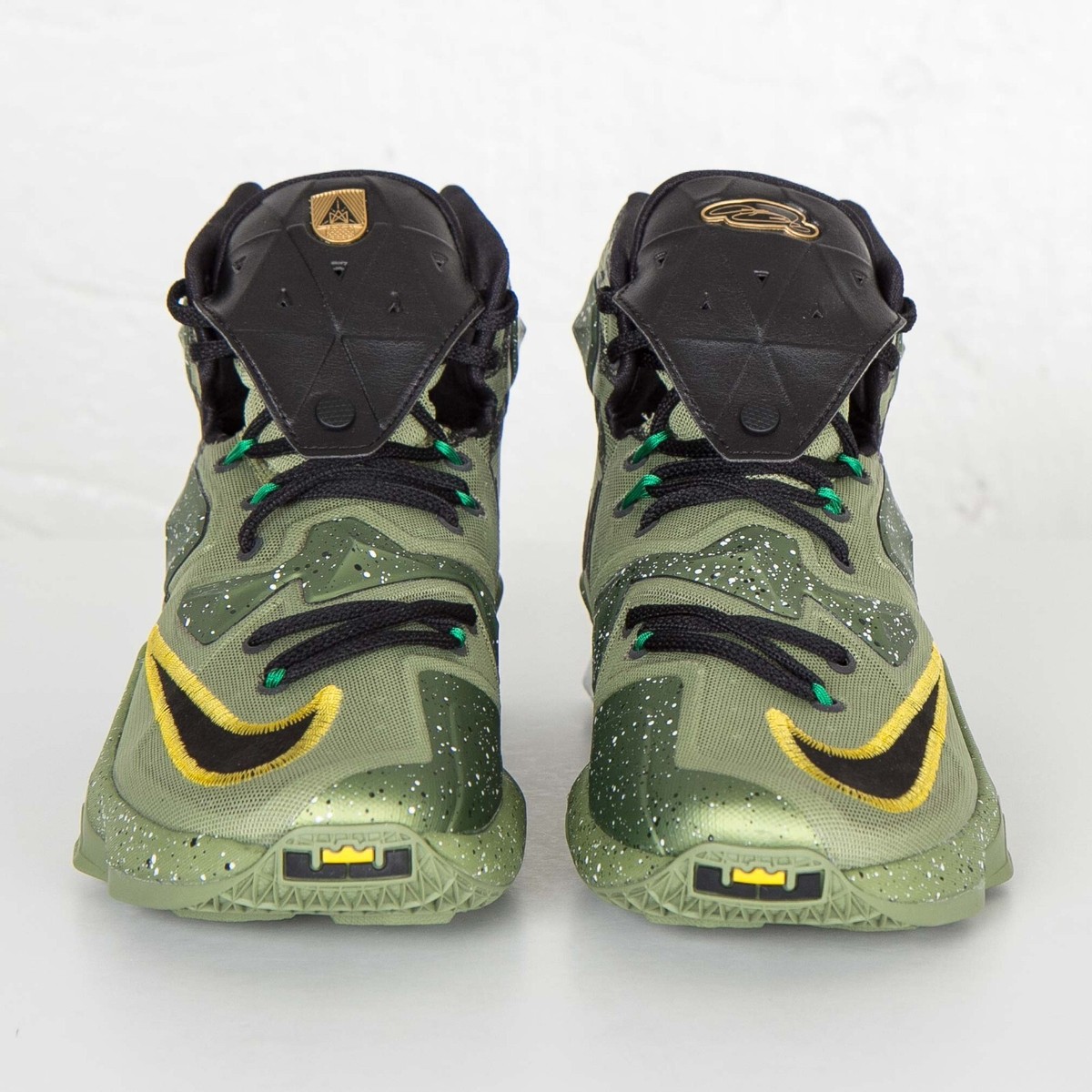 Nike LeBron 13 All-Star (2016) Size 14 835659-309 ALLIGATOR/BLACK