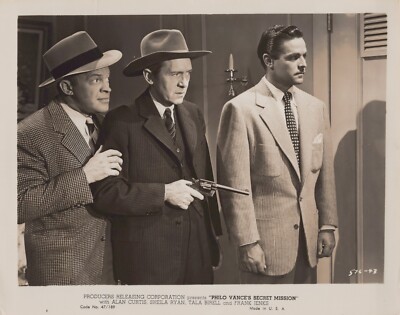 Alan Curtis + Frank Jenks in Philo Vance's Secret Mission (1947)    Photo K 289