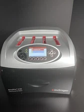 Invitrogen BenchPro 4100 Card Processing Workstation