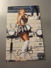 ARIANA GRANDE Repro-Autogramm - ca. 10x16 cm - (126)