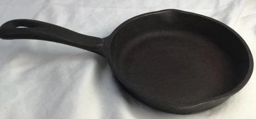 Wagner’s 1891 Original Cast Iron Skillet 6.5in Made In U.S.A Seasoned