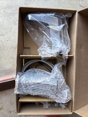 Moen Commercial 8552AC M-POWER Chrome One-Handle Sensor-Operated Bathroom Faucet