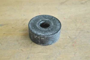 Diamond DA-40 Nose Landing Gear Damper Rubber Spacer DIN9835