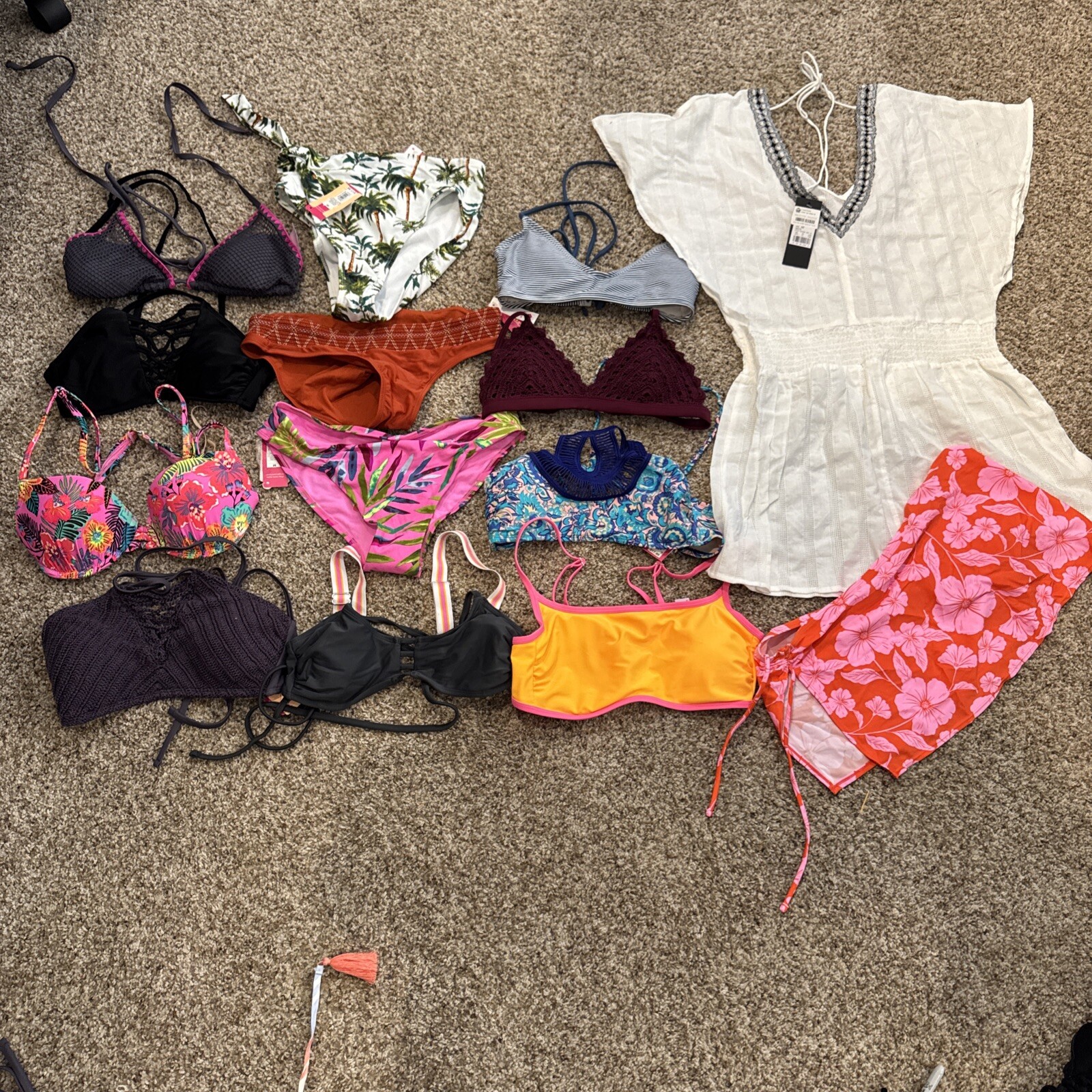Lot of 14 Women's Bikini Bottoms & Tops Separates SIZE MEDIUM ...
