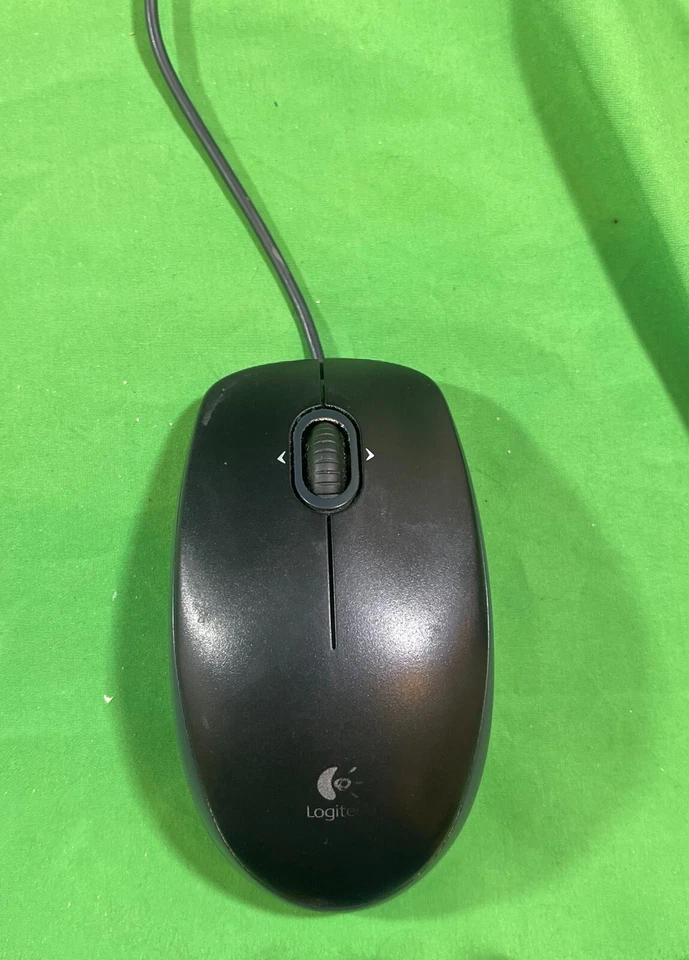 HP All-in-One PC TouchSmart 320-1050 AMD A6-3600 6GB DDR3 1TB HDD AMD Radeon HD - Image 2 of 4