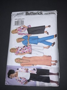 *Butterick B3039 Women’s/WOMEN'S PETITE  SHIRT, TUNIC, TOP, DRESS,   28W-30W-32W