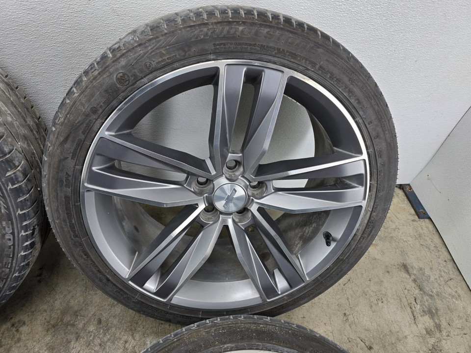 Nesh Rims R20 CHEVROLET CAMARO RS 16-20 245/40 R20 20