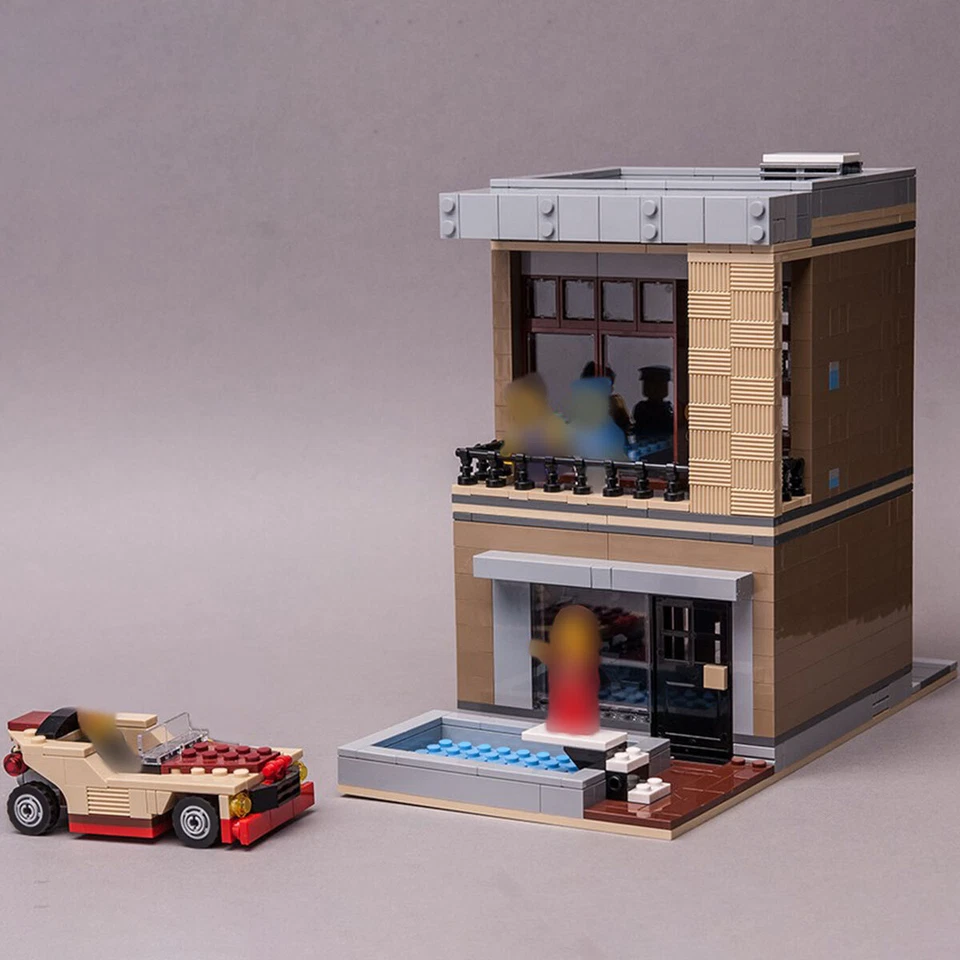MOC: Modular Building: Modern House with Interior and Car 792 Pieces DIY - Image 2 of 4