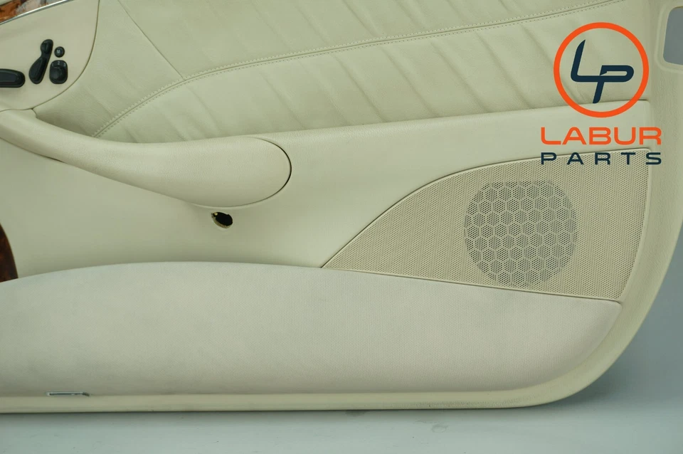 Panel puerta delantera derecha completo beige DP370 W209 C209 03-05 MERCEDES CLASE CLK Foto 3 de 4