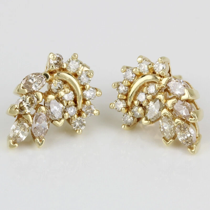 Share more than 87 grapes model gold earrings latest esthdonghoadian