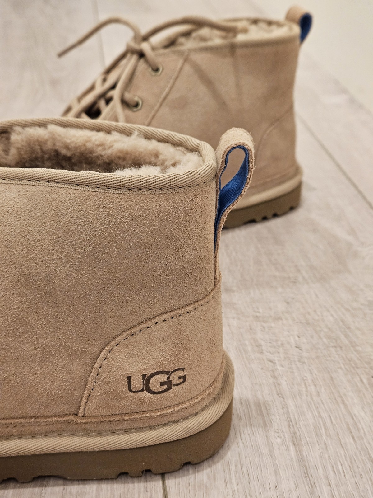 NEW UGG SIZE 11 MEN'S 3236 NEUMEL BOOTS MUSTARD SEED/BEIGE MADE IN VIETNAM image 3