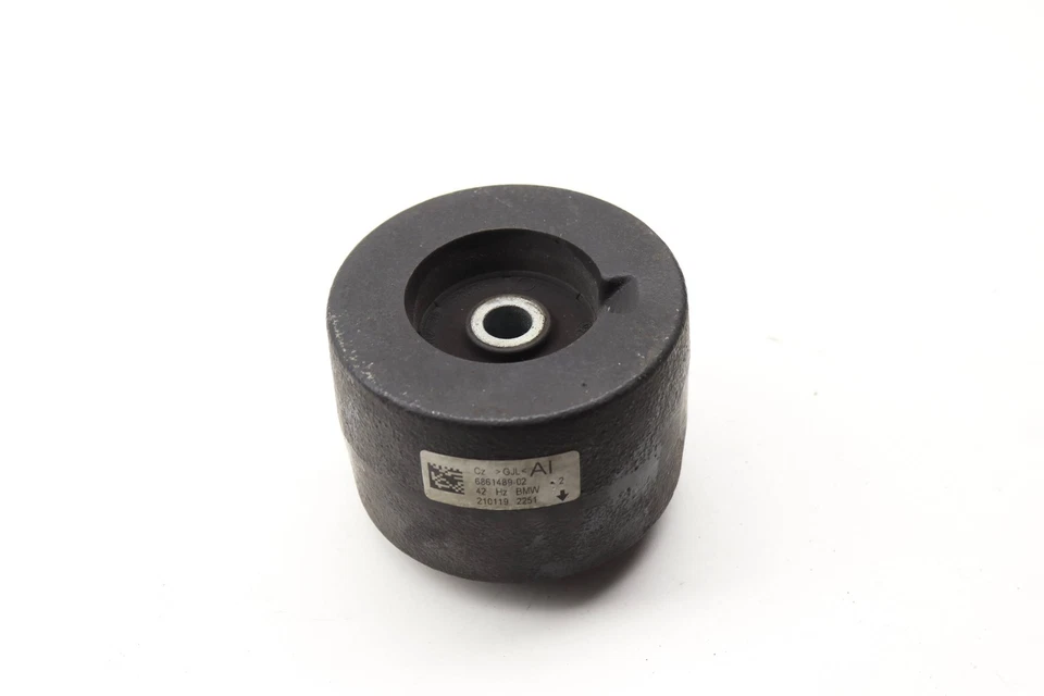 BMW 530I XDRIVE 2017-2023 - Estabilizador trasero / Buje de barra estabilizadora 6861489 Foto 2 de 4