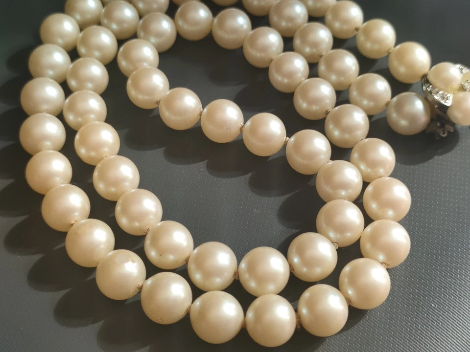 Late Art Deco Faux Pearl Necklace - Image 3 of 4