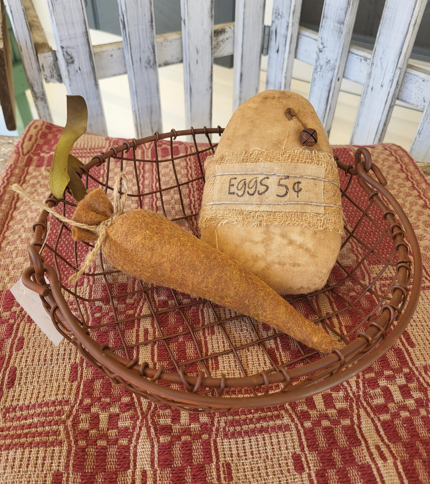 Primitive Rusty Repro Egg Basket Wire Farmhouse Country NWT