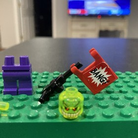 Lego Joker Bomb + Popsicle + Tommy Gun 7782 7888 2006-2008 Batman Accessories