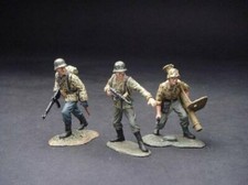 Figarti - World War II German Infantry Approach with Caution ETG-026