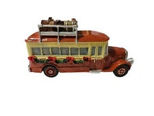 EUC 2006 Carole Towne Bus Collection By Lemax Christmas Village 