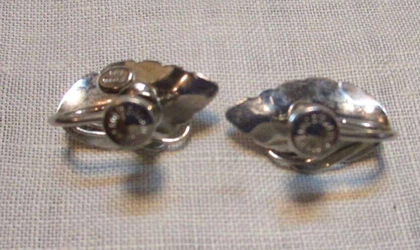 Cultured Pearl Sterling Earrings Vintage Screwbac… - image 9
