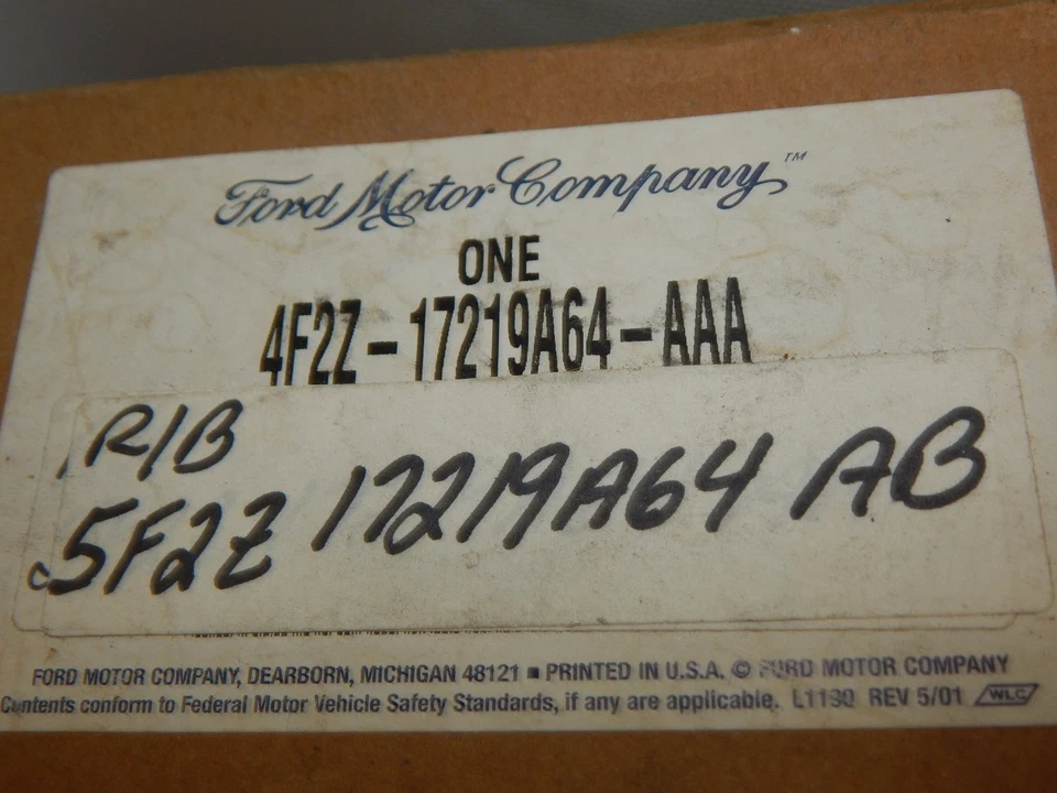 Nuevo conjunto de mecanismo de actuador de cerradura de puerta Ford Freestar 2004-2007 fabricante de equipos originales Foto 4 de 4