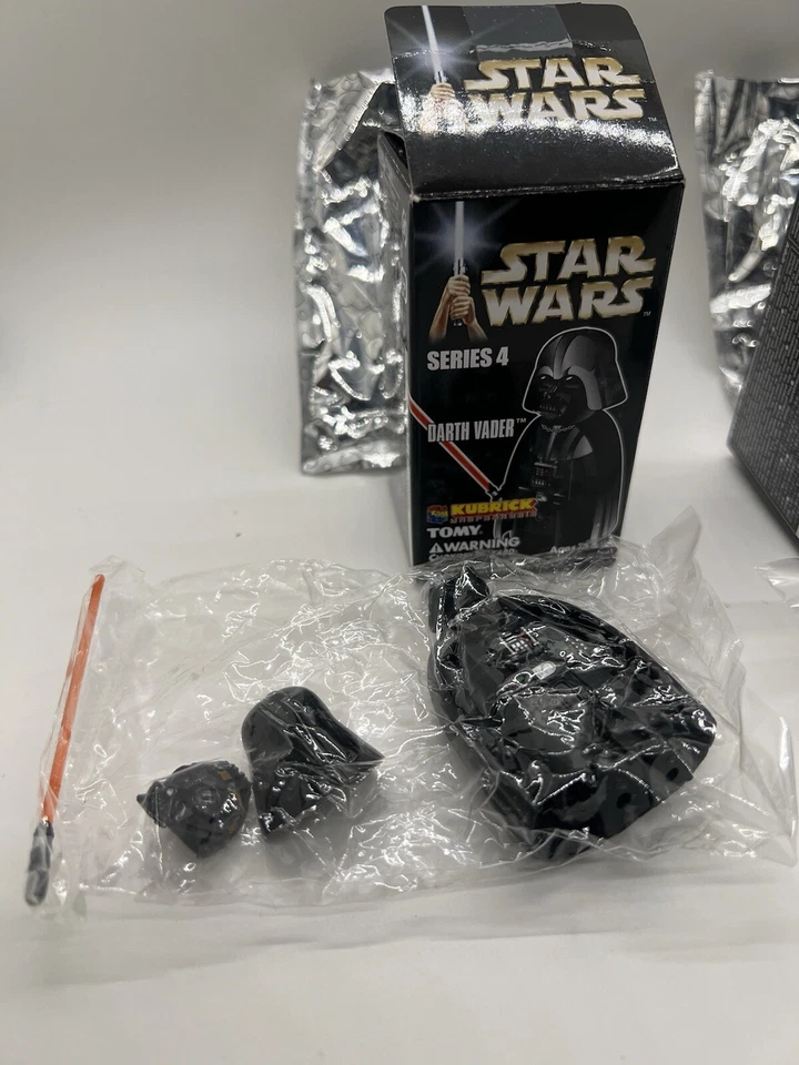 Medicom Star Wars Serie 4 S4 Kubrick "Darth Vader" y S5 Serie 5 Luke Skywalker Foto 4 de 4