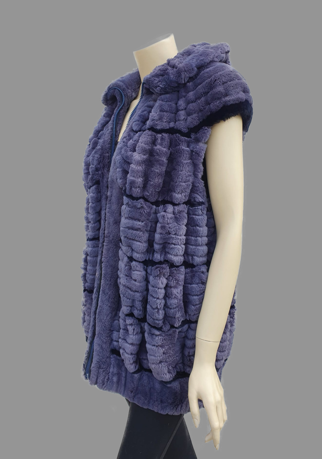 Two-toned Purple and Black Sheared Beaver Vest w/… - image 6