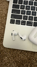 Apple AirPods Pro White Wireless Bluetooth In-Ear Earbuds w/ Charging Case