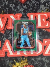 2021 Panini Prizm WNBA - Jantel Lavender #37 Green Pulsar Prizm /25